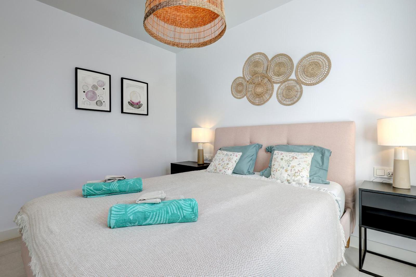 Estepona Place - Spacious Family City Apartment מראה חיצוני תמונה