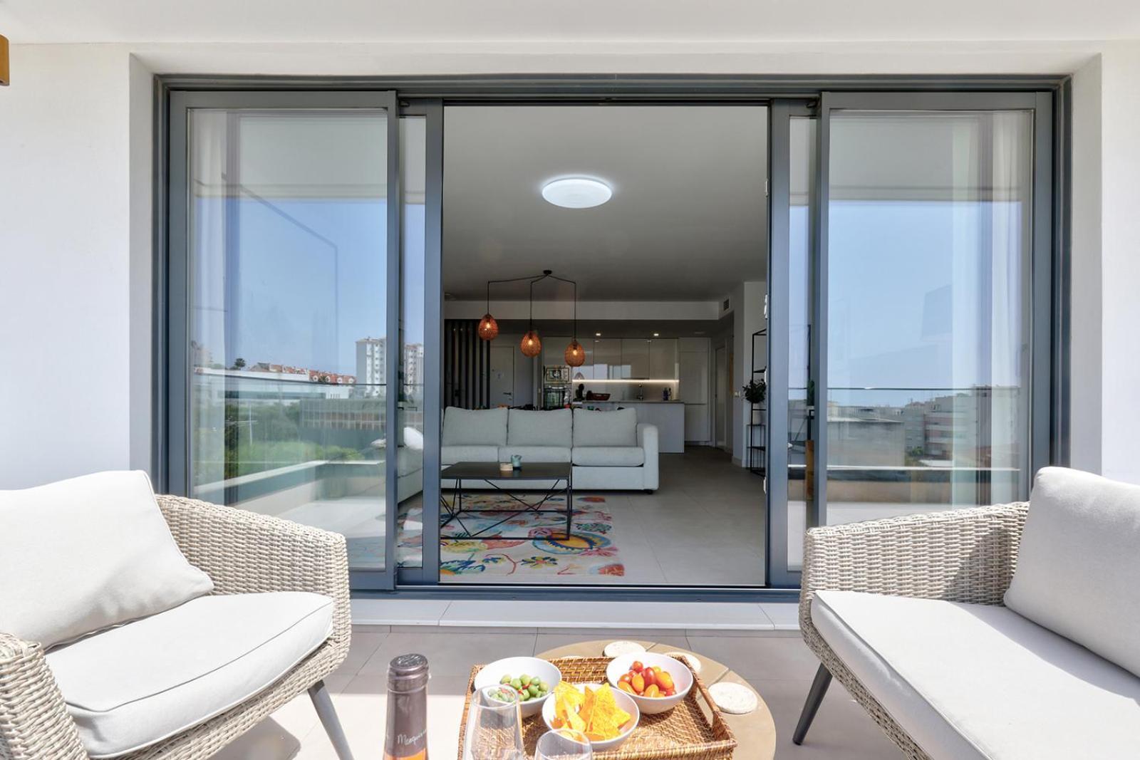 Estepona Place - Spacious Family City Apartment מראה חיצוני תמונה